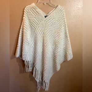 INC Cream Poncho L/XL